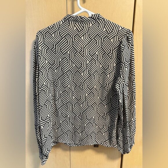 Sanctuary Long-Sleeve Blouse - NWT - Picture 4 of 9